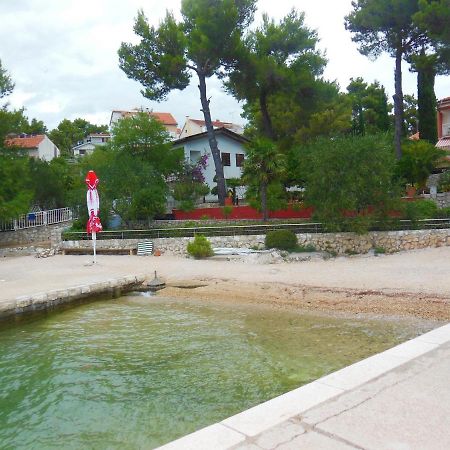 Holiday Home Oleander Zaboric Luaran gambar