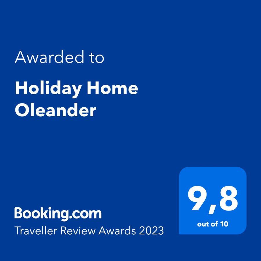 Holiday Home Oleander Zaboric Luaran gambar